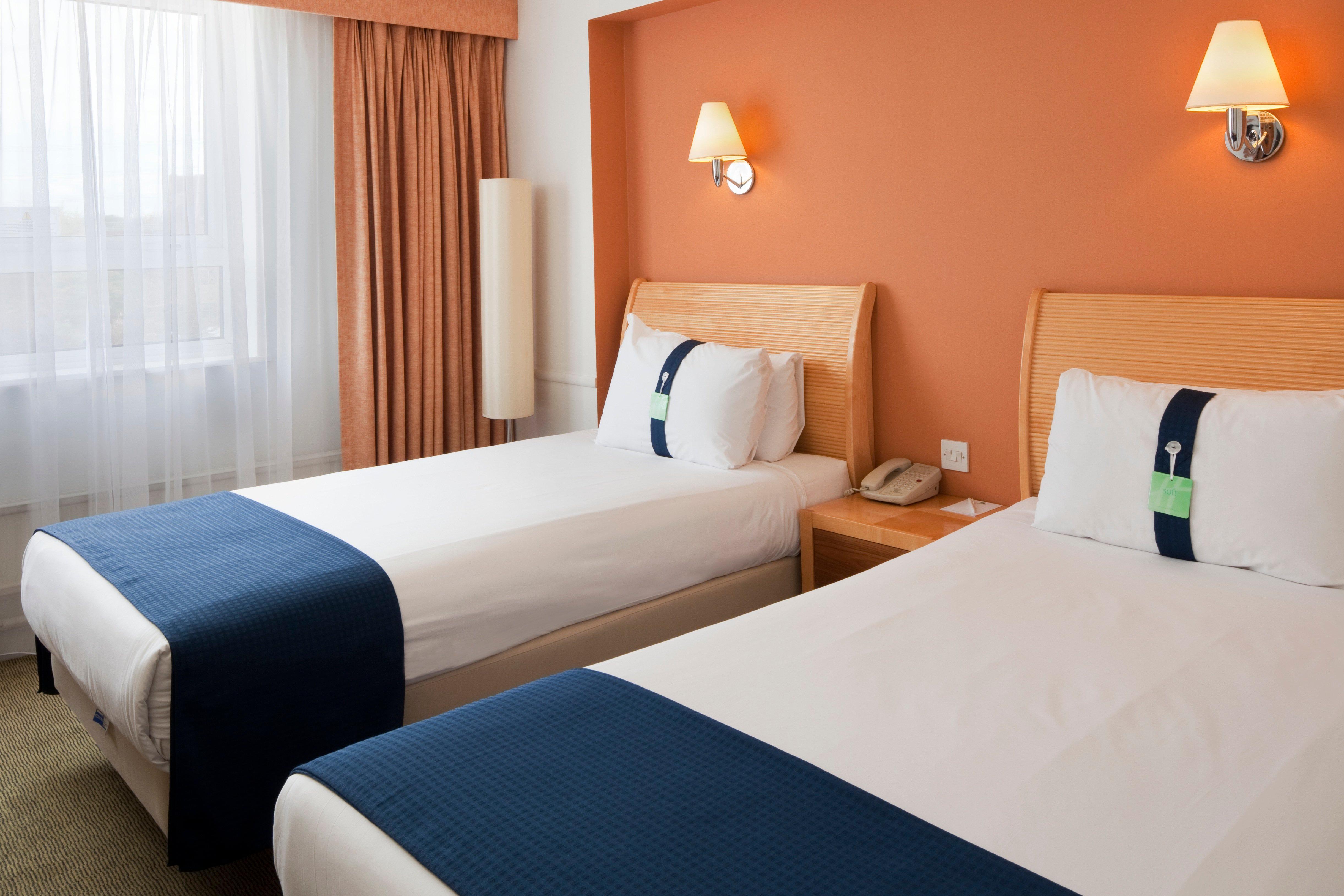 Holiday Inn Southampton Eastleigh By Ihg Exterior photo